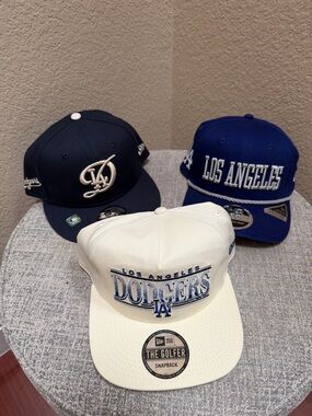 NEW…LA Los Angeles Dodgers New Era SnapBack Caps